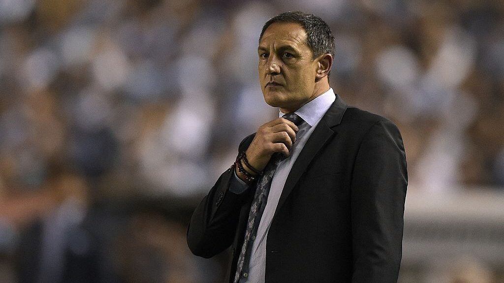 Mexico's Puebla coach Pablo Marini gestures during the Copa Libertadores 2016 football match against Argentina's Racing Club at Juan Domingo Peron stadium in Avellaneda, Buenos Aires, Argentina, on February 10, 2016. AFP PHOTO / JUAN MABROMATA / AFP / JUAN MABROMATA (Photo credit should read JUAN MABROMATA/AFP via Getty Images)