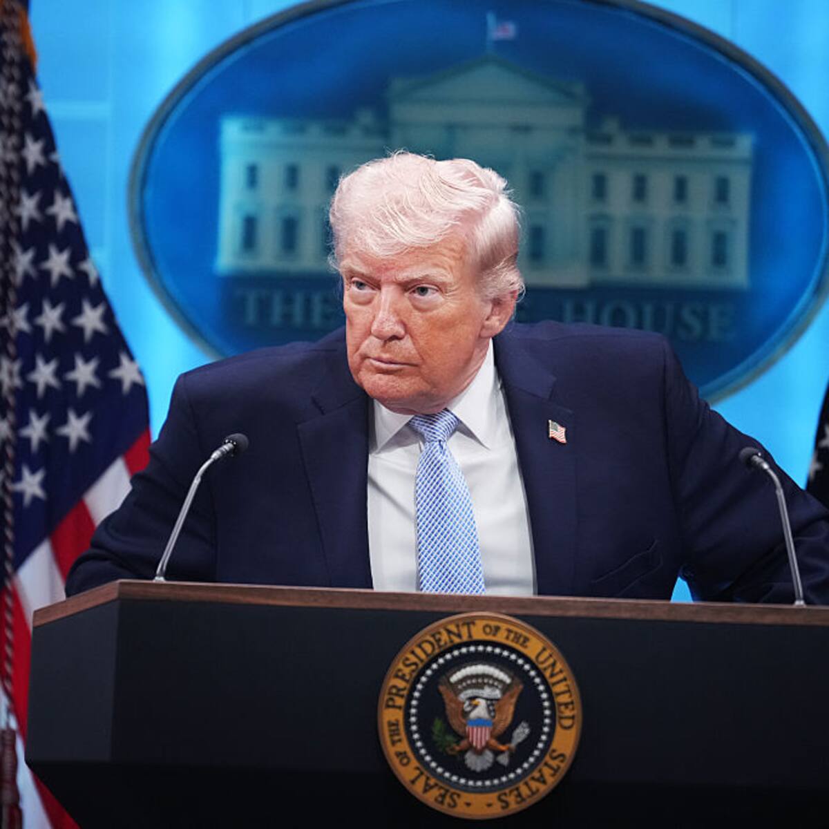 Trump no firmará proyecto para bajar precio de viviendas en “protesta” al Congreso por no tramitar su ley “para salvar América”