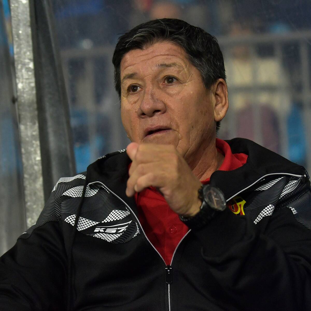 Rangers despide a Jaime Vera, contacta a DT argentino y recibe un portazo: “No es el momento”