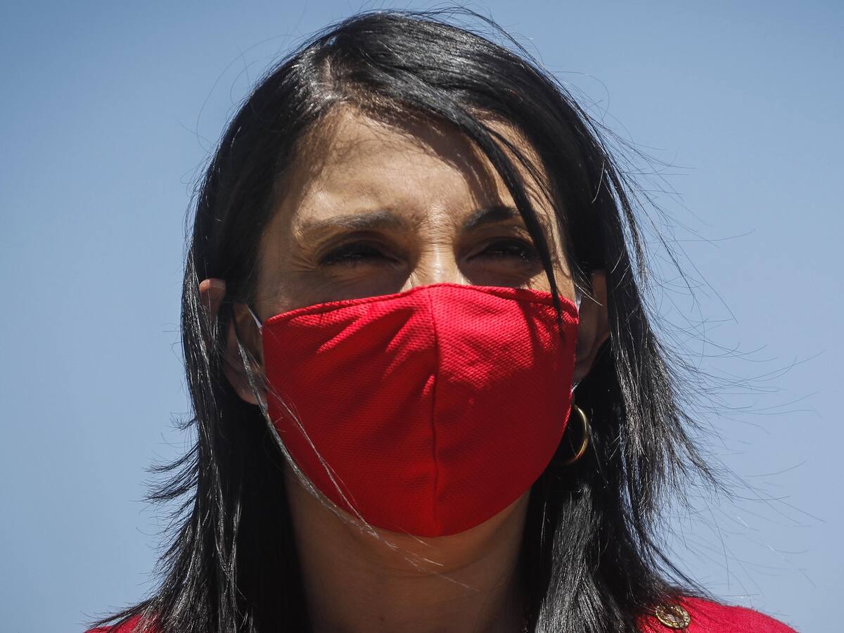 Ministra Rubilar: «Soy una convencida, y el Presidente lo sabe, de que sería vital tratar de tener una reformulación, una suerte de refundación de Carabineros»
