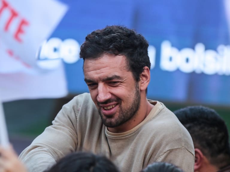 “Él me buscó...”: conocida panelista de TV confesó que salió un par de veces con Tomás Vodanovic