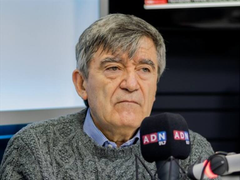 Vicepresidente del PS responsabilizó a Mahmud Aleuy y Marcelo Díaz de la crisis en la colectividad