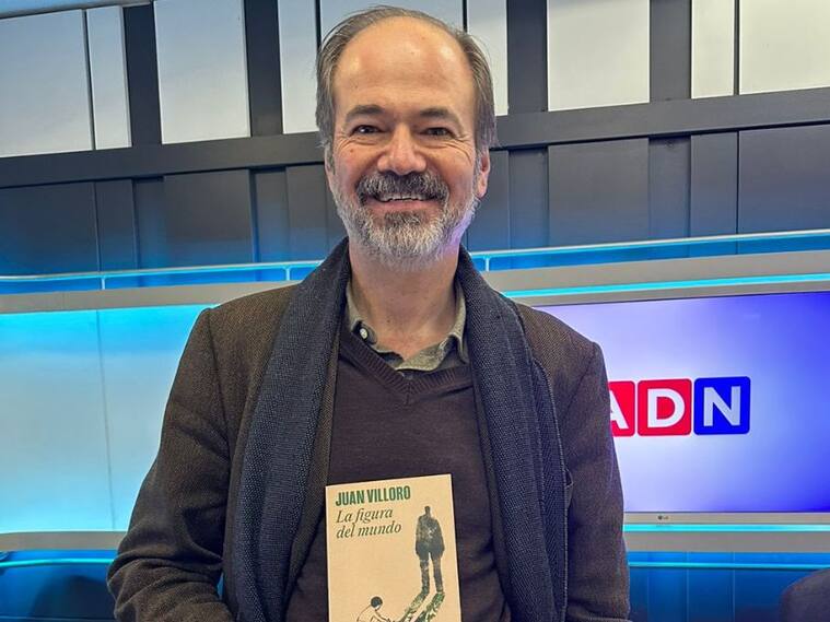 Juan Villoro nos presentó su nuevo libro "La figura del mundo": "Quería hacer un trazo de lo que fue México en la última parte del siglo XX"