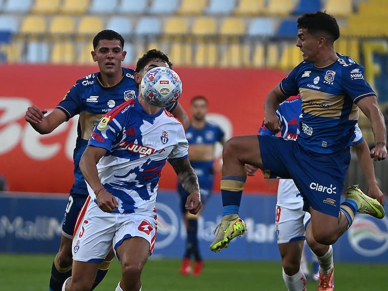 El plantel de la U de Chile ya piensa en el Clásico Universitario: “El equipo ha ido en crecimiento futbolístico”