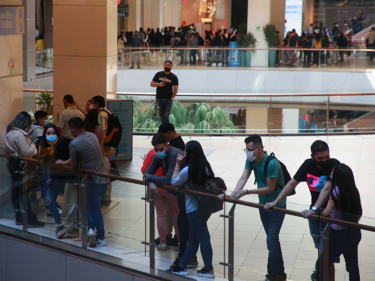 Fuerte disminución en cantidad de permisos temporales solicitados se registró en las últimas horas