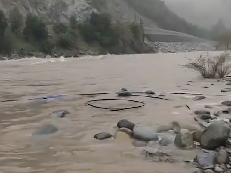 Rio Achibueno, Región del Maule