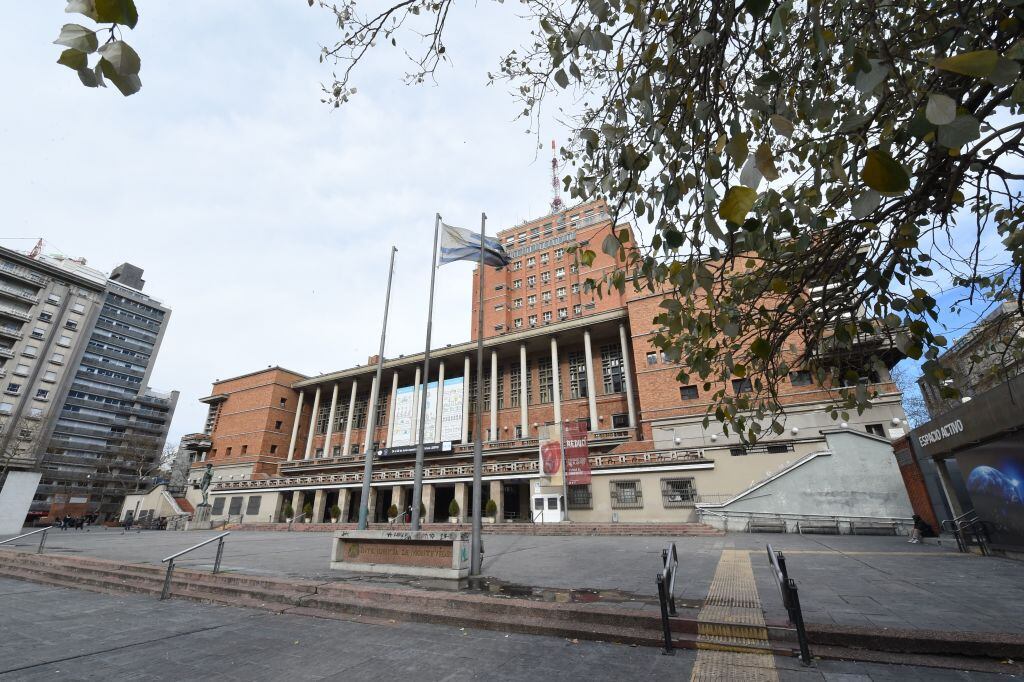 El edificio de la Intendencia de Montevideo en Uruguay