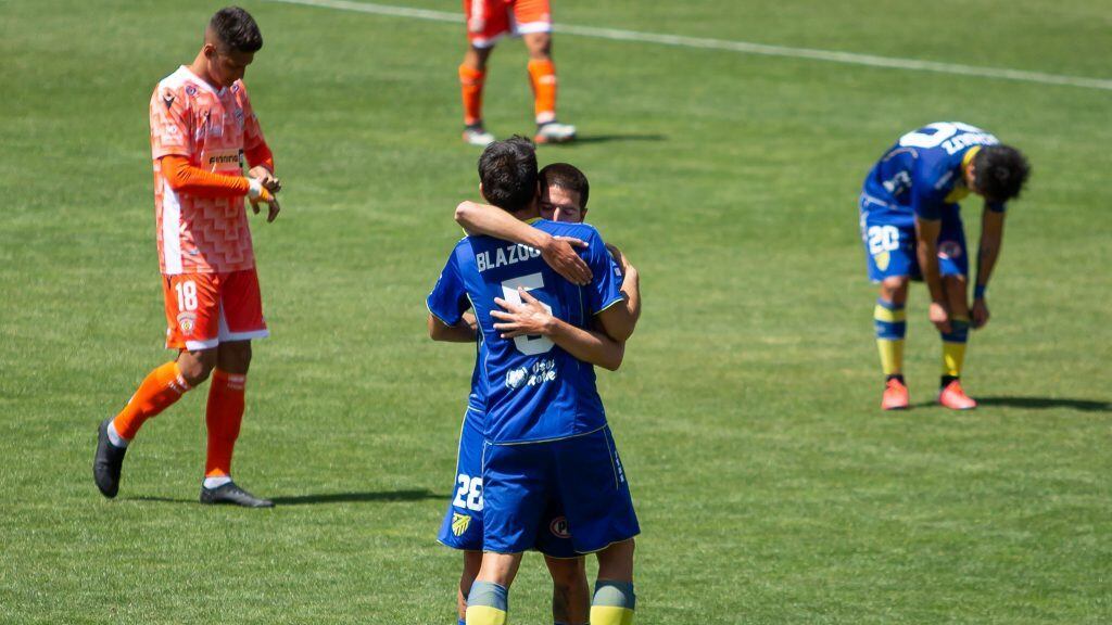 04 DE ABRIL DE 2021/CALAMAPartido valido por la fecha 1 del Campeonato Nacional de Ascenso 2021, entre Cobreloa y Barnechea, disputado en el Estadio Zorros del Desierto.
FOTO: JUAN RIQUELME MIERES/AGENCIAUNO