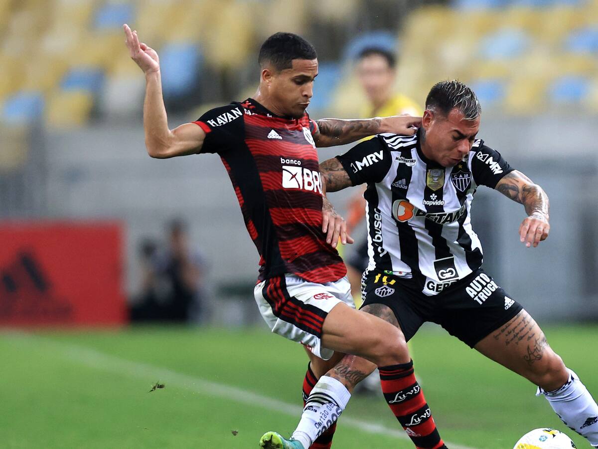 Con Arturo Vidal y Eduardo Vargas presentes: Flamengo eliminó al Atlético Mineiro de la Copa de Brasil y avanzó a cuartos