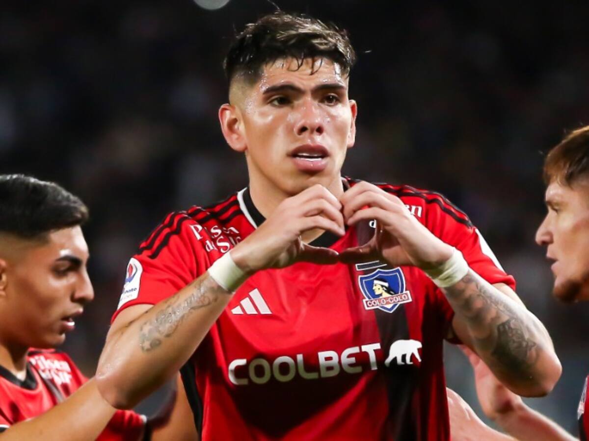 Carlos Palacios quiere extender su paso por Colo Colo: «Siempre fue mi sueño jugar acá, me quedaría feliz»