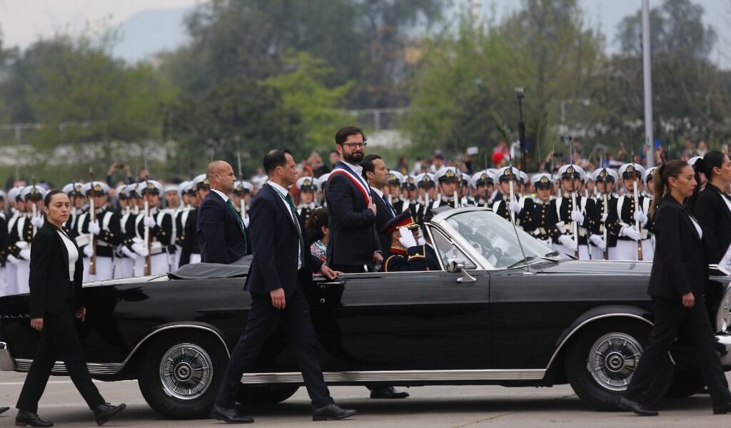 Presidente Boric encabeza Parada Militar 2023