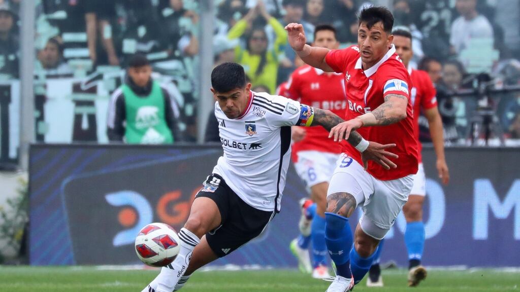 Esteban Pavez desestima los reclamos de la UC tras el clásico: "Fuimos el único equipo que intentó y quiso ganar"