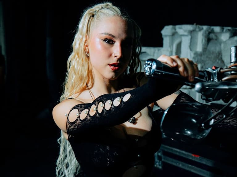 La chilena que brilló en Lollapalooza y en REC y que sueña trabajar con Pharrell Williams: “Tengo esa rebeldía...”