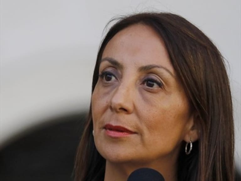 Gobierno tilda de «cómplices» al Frente Amplio y el PC por «justificar» ataque a Kast