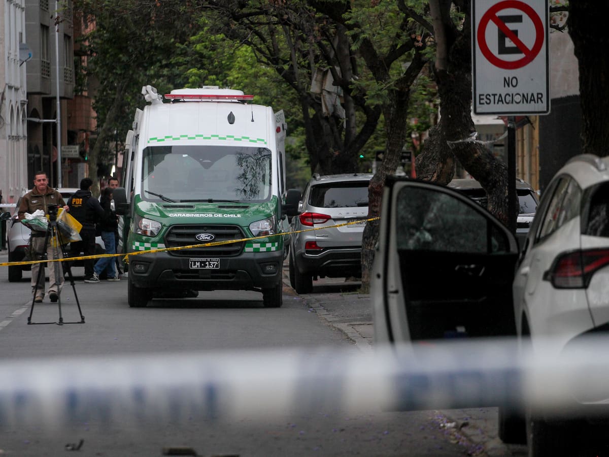 Confirman muerte de hombre baleado por detective de la PDI tras intentar atacarlo a piedrazos en Santiago