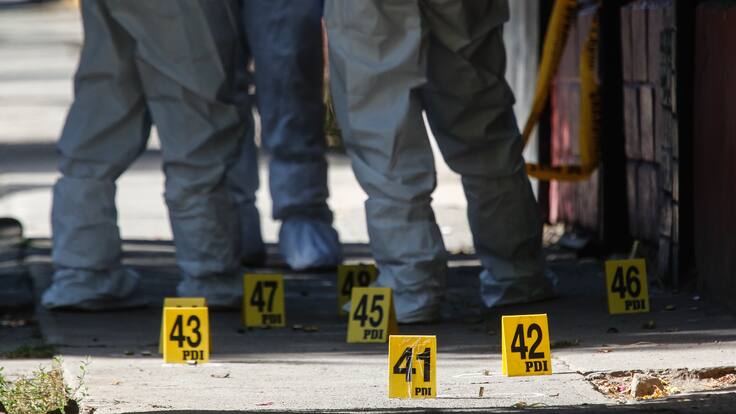 Se percutaron más de cien disparos: qué se sabe del triple homicidio frustrado en La Pintana