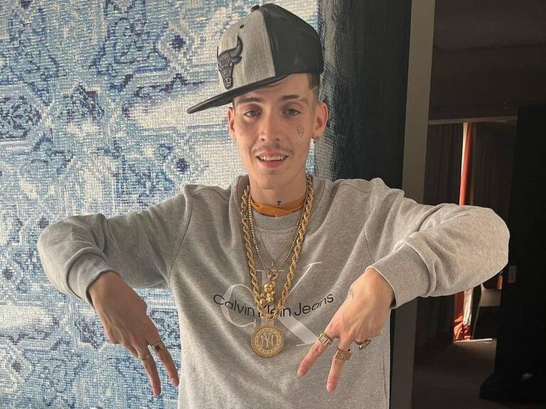 «Tuvo que tocar fondo en todo»: mamá de Marcianeke cuenta cómo lo ayuda en su desintoxicación