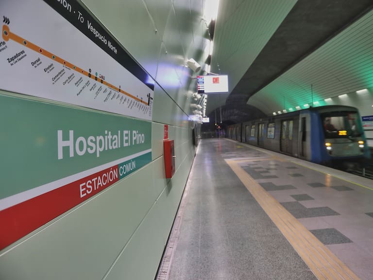 Estaciones de la Línea 2 de Metro estuvieron fuera de servicio: revisa cuáles fueron afectadas