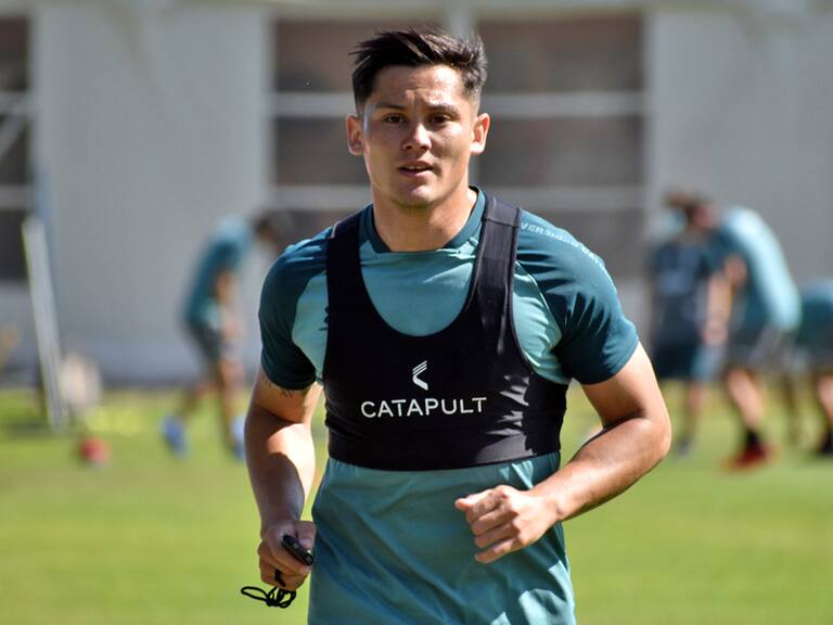 Juan Fuentes tuvo su primer entrenamiento como jugador de Universidad Católica