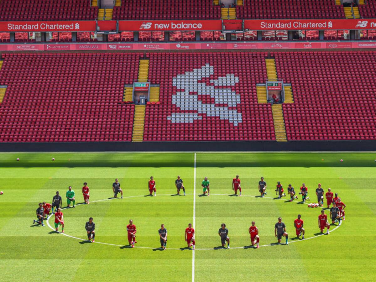 Jugadores de Liverpool homenajearon a George Floyd