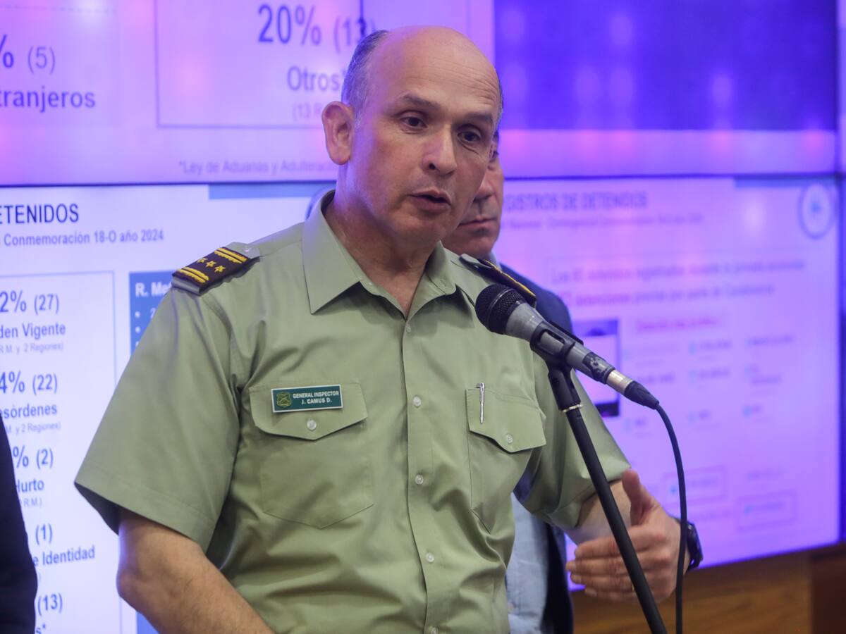 General Inspector de Carabineros detiene a ladrón en pleno centro de Santiago: había robado un celular