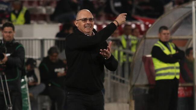 Alfredo Arias y el momento de la U: "Con tanto problema interno, el juego pasa a segundo plano"