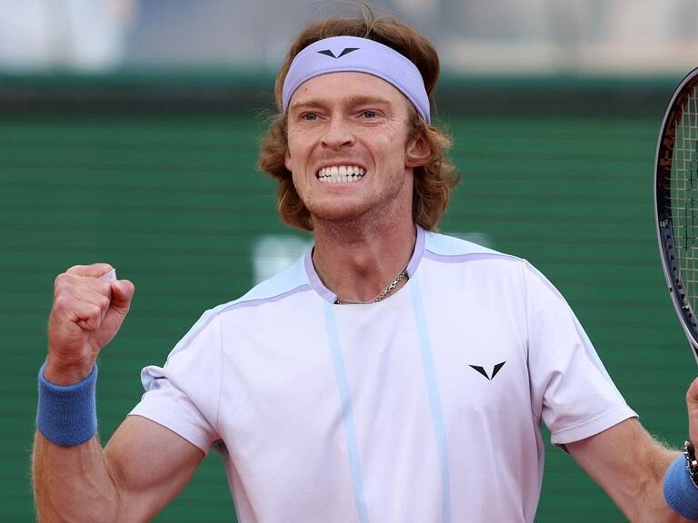 «Es ridículo»: Rublev deja en éxtasis a público en Hamburgo tras dos puntos sensacionales ante Zapata Miralles