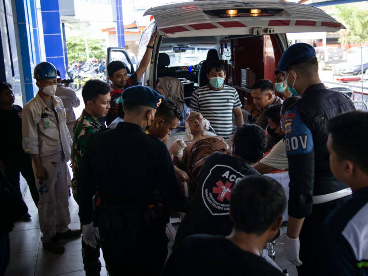 Al menos 18 muertos tras la explosión de una planta en Indonesia