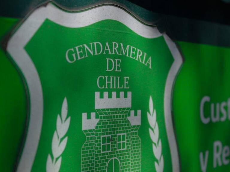 08 de septiembre 2021/ CHILLAN.
Carro celular en el cual Gendarmeria de chile traslada a los reclusos e imputados hacia tribunales.
FOTO: JOSE CAMPOS / AGENCIA UNO