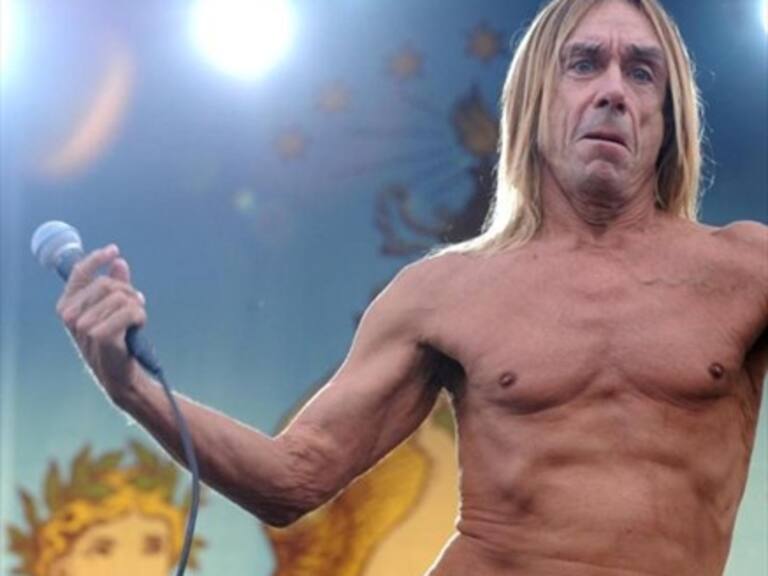A días de su debut en Chile: Iggy Pop explica por qué nunca usa polera