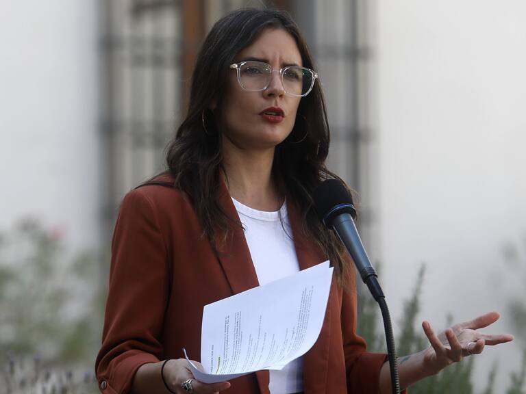 18 de Abril de 2022/SANTIAGOLa Ministra Vocera de Gobierno,Camila Vallejo, durante el Comit Poltico que se desarrolla en el Palacio de La Moneda.
FOTO:CRISTOBAL ESCOBAR/AGENCIAUNO