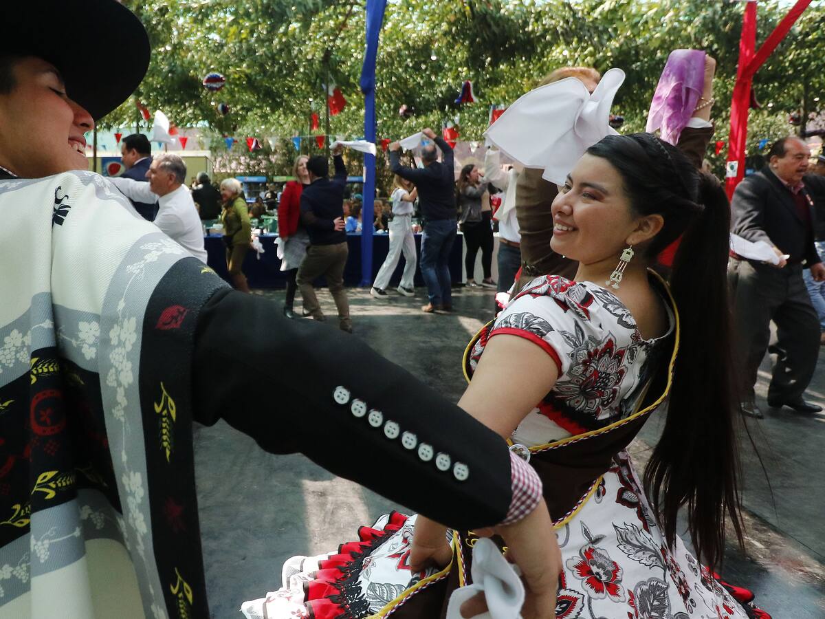Gobierno adelantará el toque de queda durante Fiestas Patrias