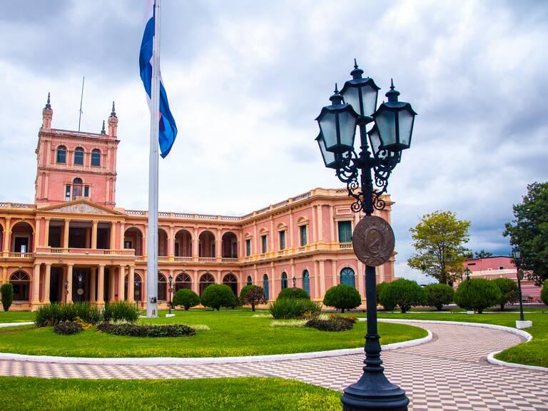 Cuál es el país más barato para vivir en Sudamérica.