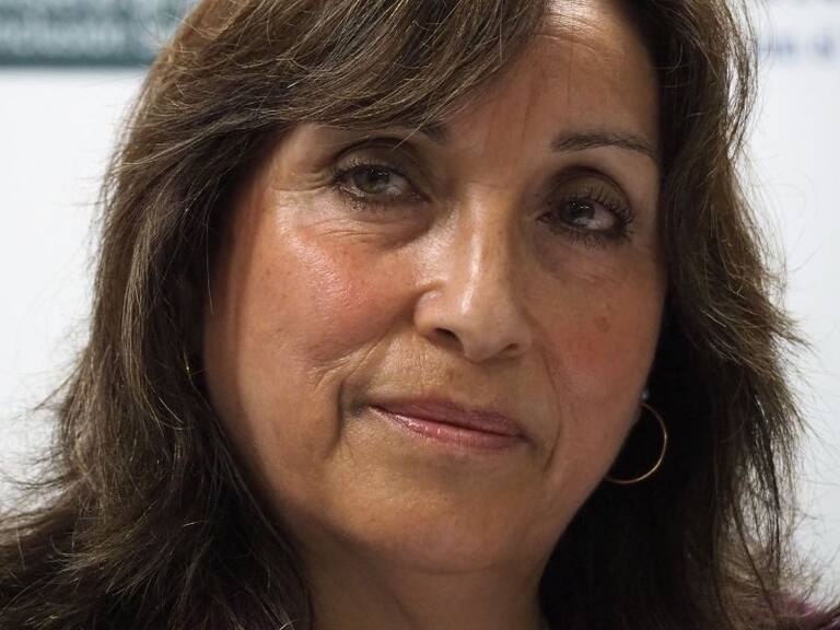Crisis en Perú: Dina Boluarte advierte al Congreso que insistirá en adelantar las elecciones a este año