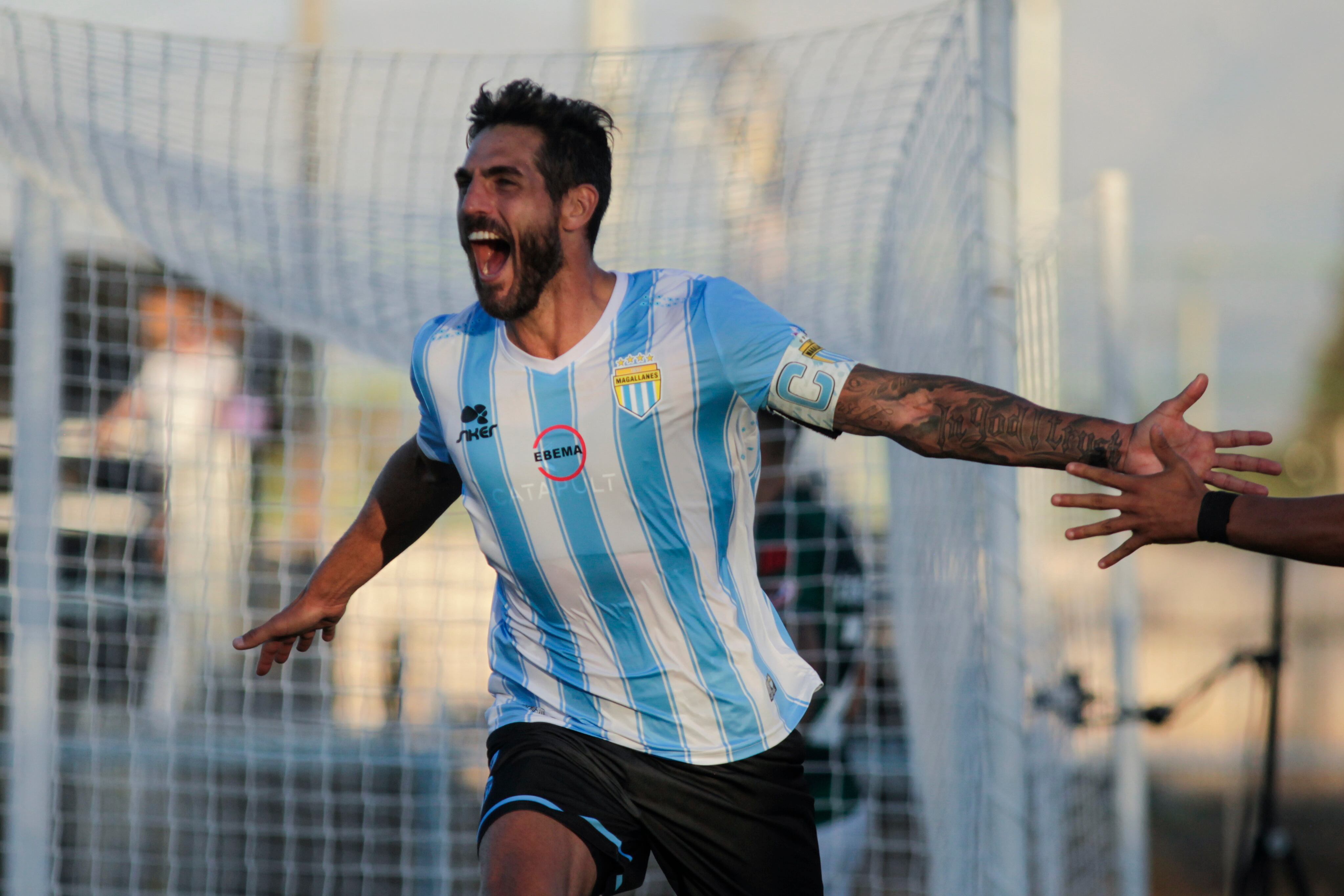 Joaquín Larrivey tras su hat-trick ante Colo Colo: “Golpeamos en los momentos justos” | Agencia Uno