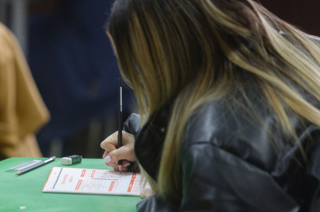 PAES 2023: El apoyo de Formando Chile para jóvenes sin redes de apoyo social y vocacional