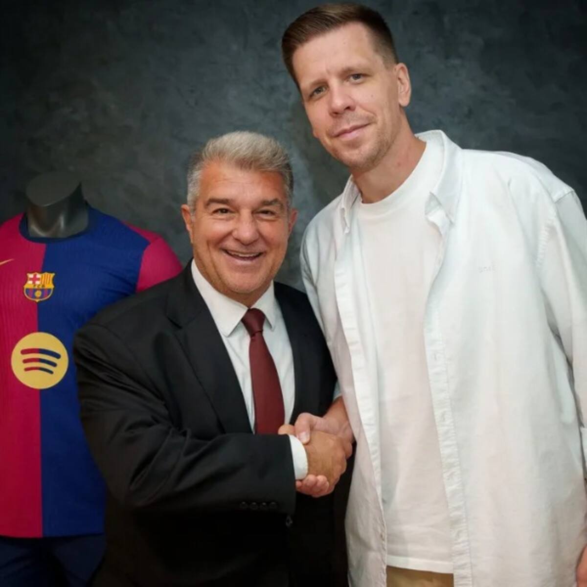 Revelan el sueldo que le ofreció Barcelona a Szczesny para sacarlo del retiro: el monto que ganará el nuevo portero de los culés