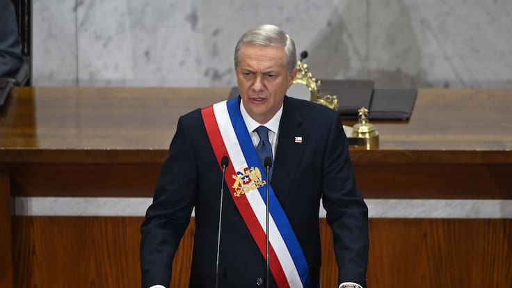 “¿Dónde está lo nuevo?”: experto analiza las medidas del Presidente Kast en su primera Cuenta Pública