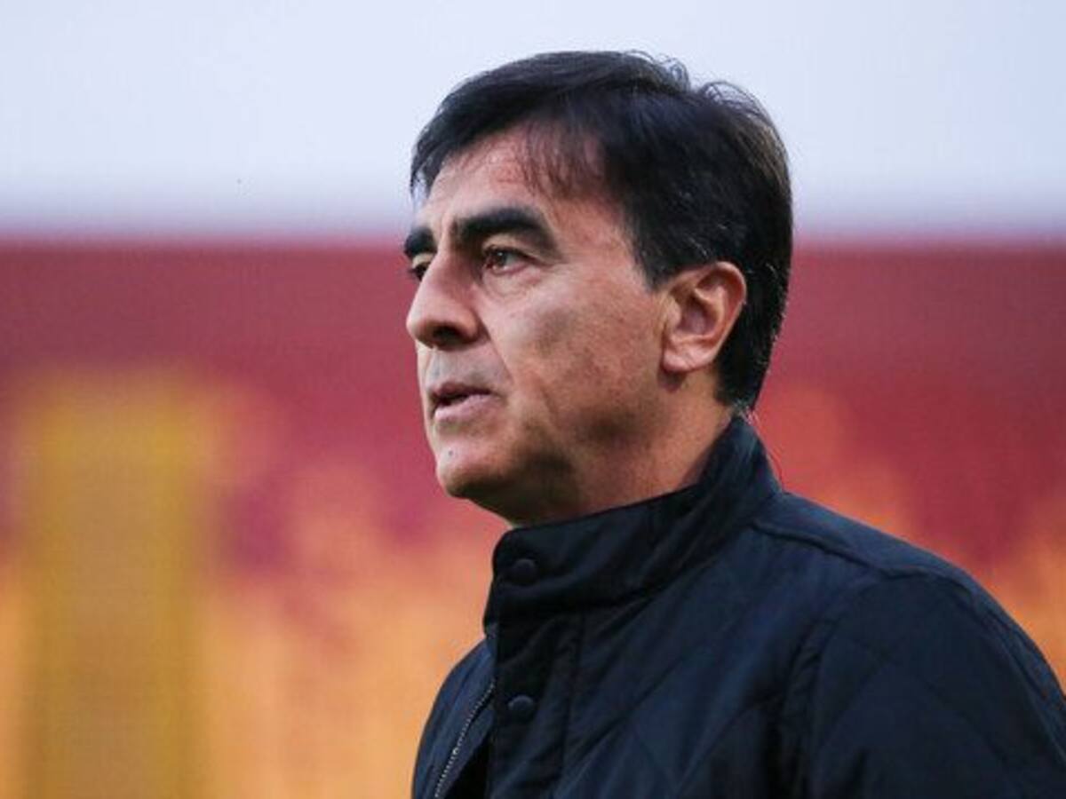 Gustavo Quinteros y el interés de Vélez por Fernando de Paul: «No creo que sea posible su salida en este momento»