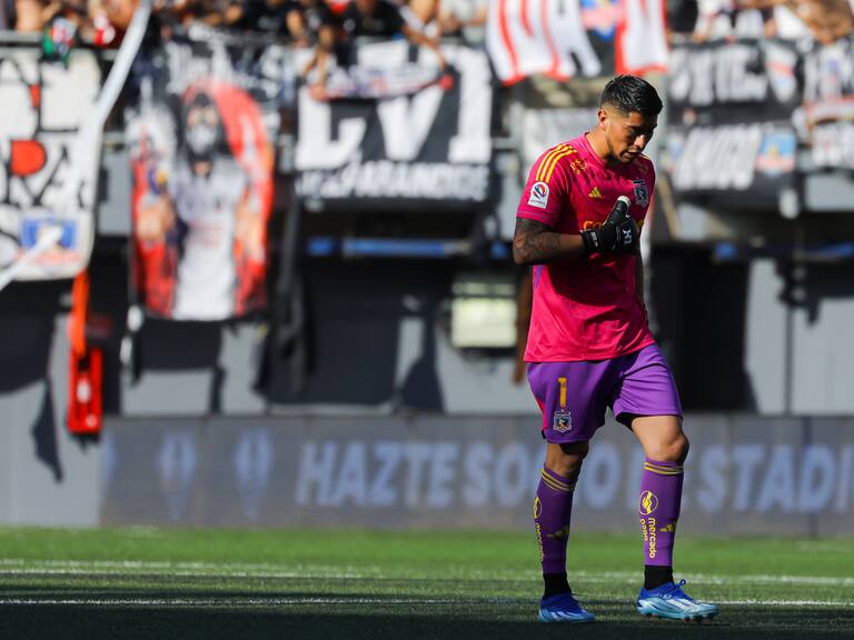 “Si hay acercamientos, no tenemos ningún problema”: Aníbal Mosa le abre la puerta a Brayan Cortés en Colo Colo