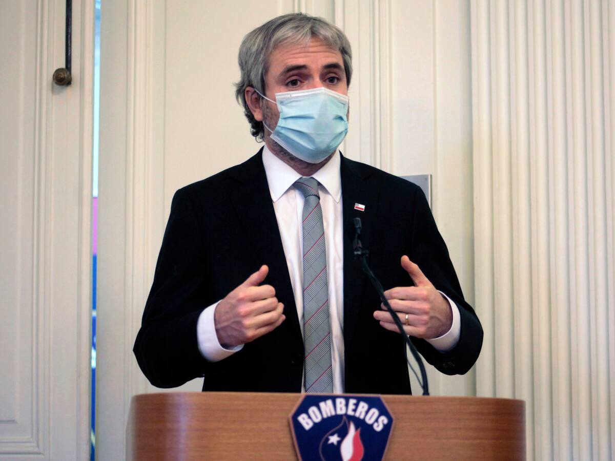 Ministro Gonzalo Blumel llamó a “cerrar capítulo” de polémica compra del Presidente Piñera en una vinoteca