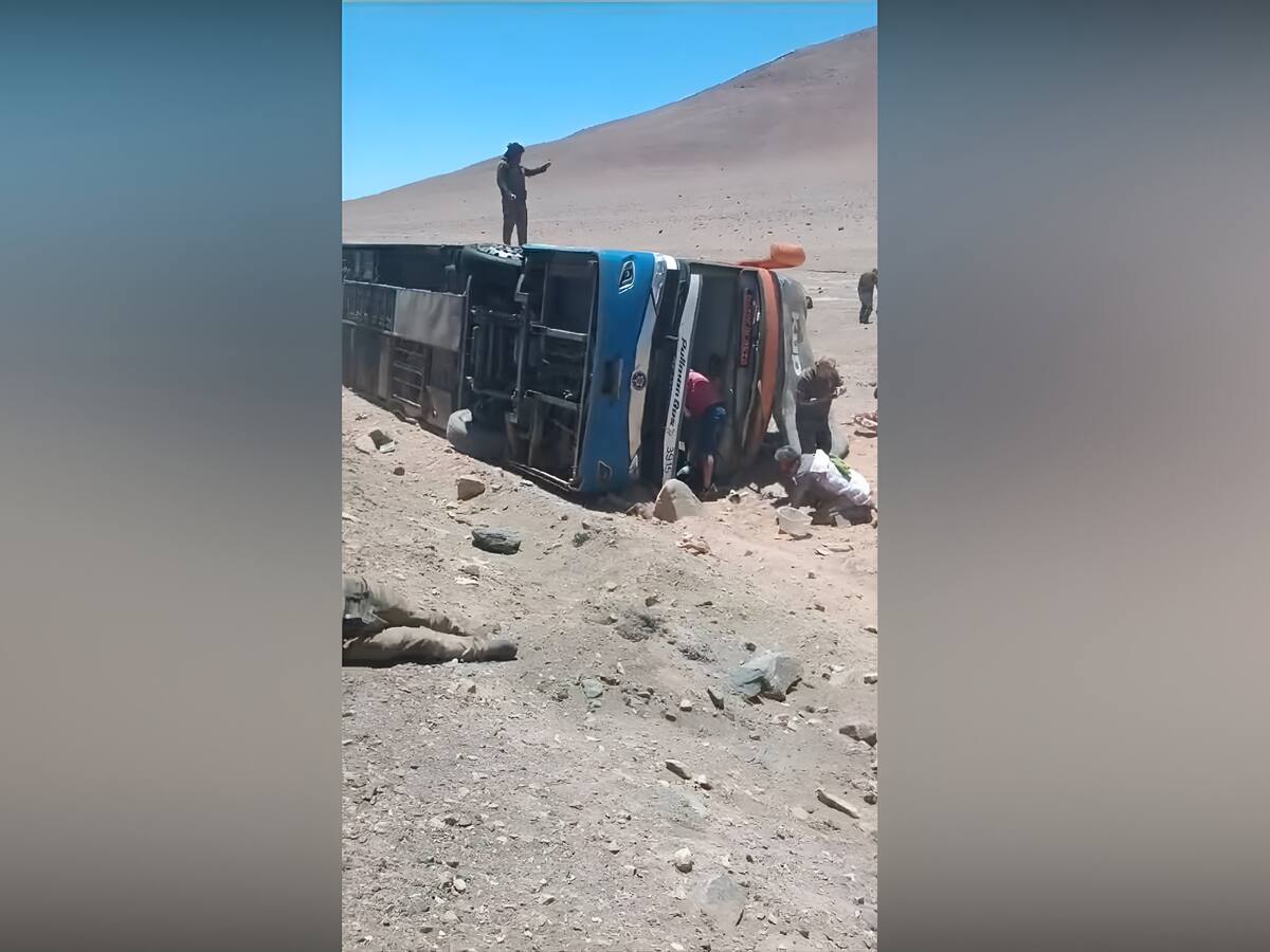 Volcamiento de bus en Taltal deja dos víctimas fatales y más de 40 personas lesionadas