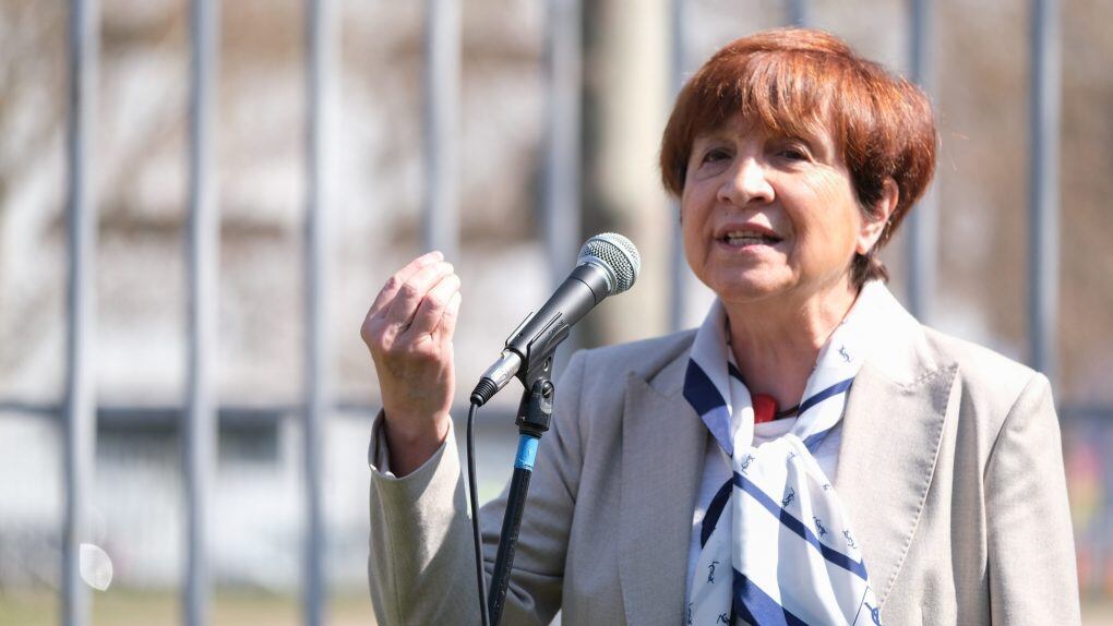“Entérese”: Carmen Hertz emplaza a diputado Schalper por formalización de General Yáñez