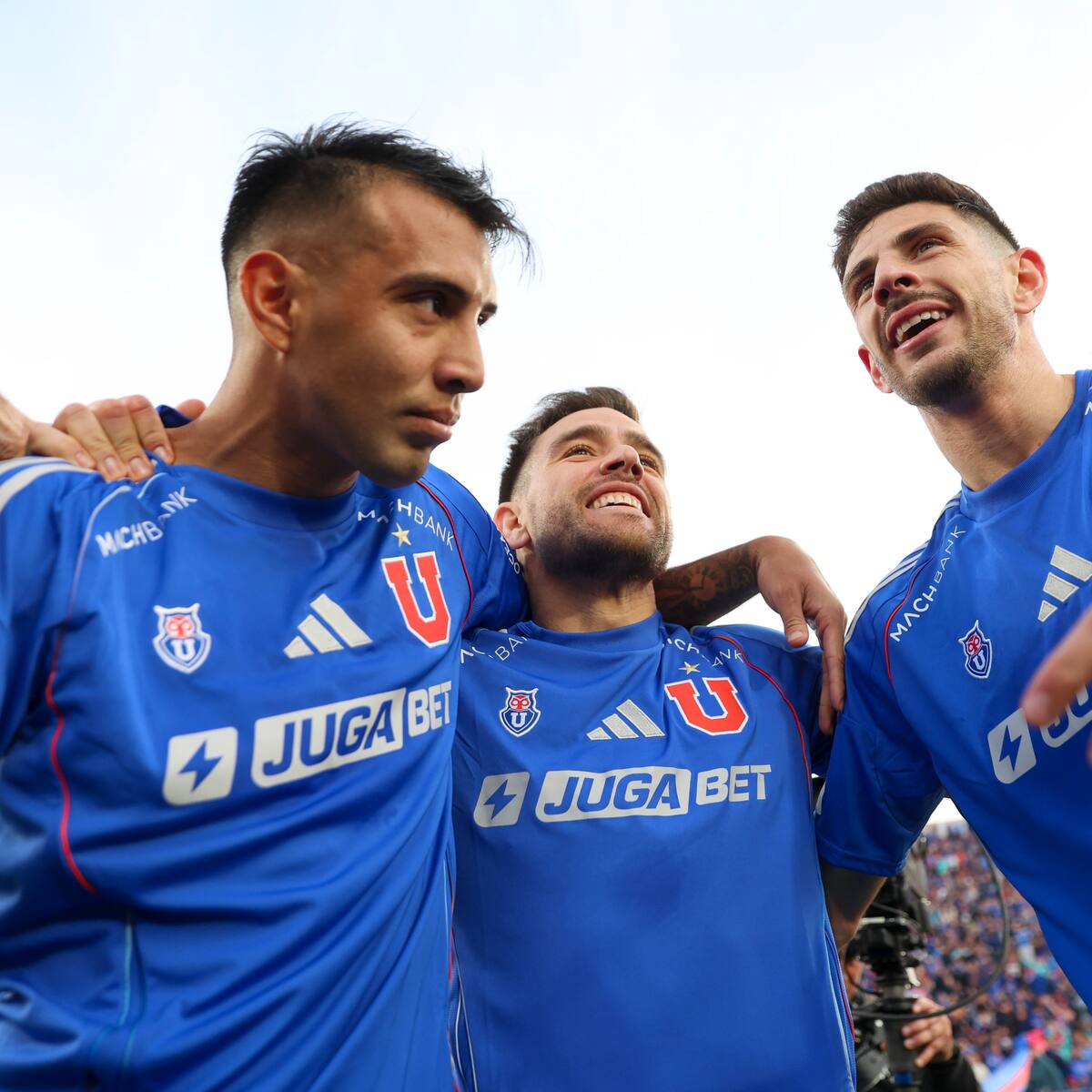 La lucha por ser el goleador de la U que pone en duda el posible fichaje de Eduardo Vargas en el CDA