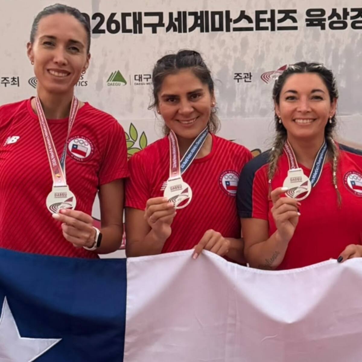Equipo chileno logra doble podio en los relevos del Mundial de Atletismo Master 2026