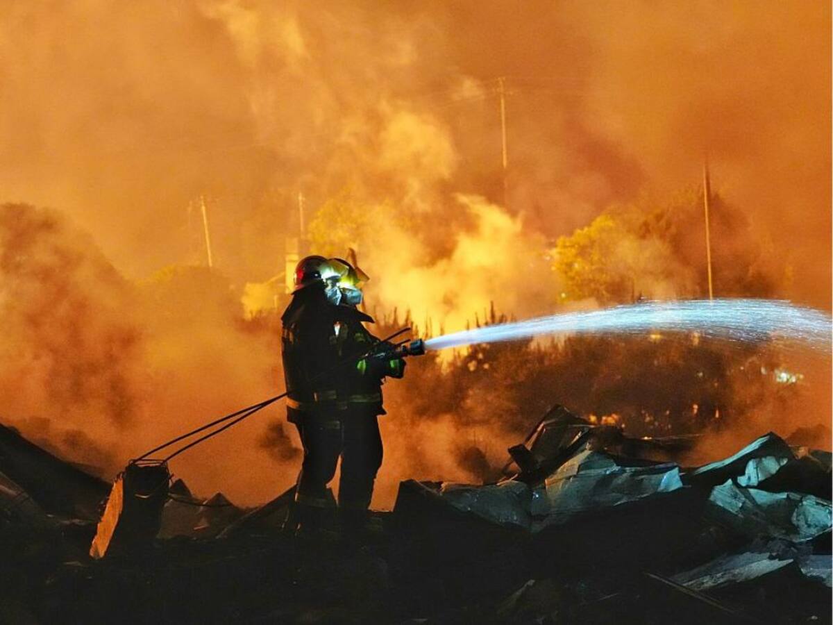 Tragedia en China: explosión en fábrica de pirotecnia deja al menos 26 muertos y 61 heridos
