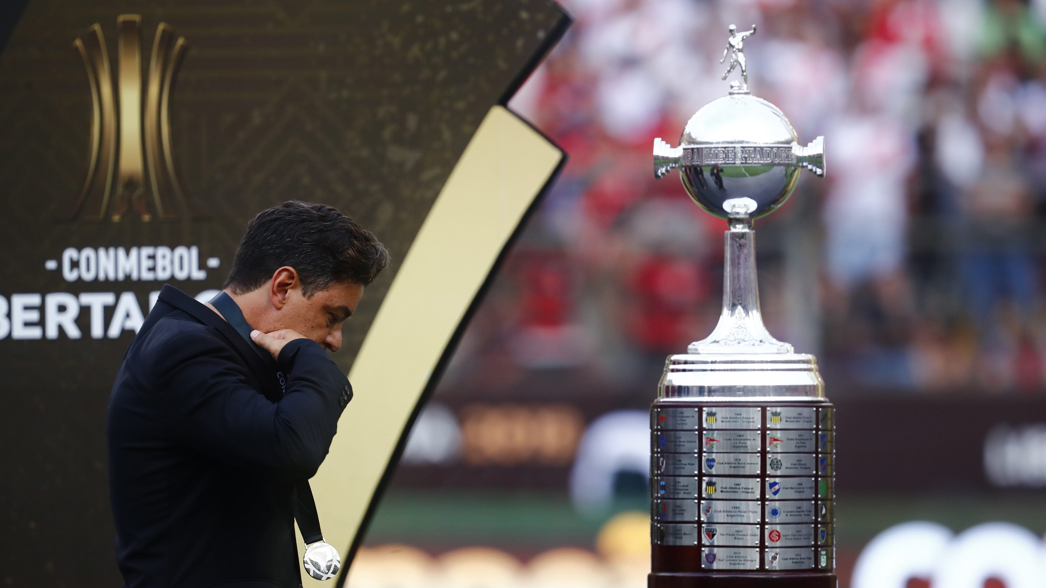 LIMA, PERU - NOVIEMBRE 23: Marcelo Gallardo Director Tecnico de River Plate en lamento luego de perder el juego de la final de la Copa Libertadores 2019 en el estadio Monumental de Lima el 23 de Noviembre del 2019 en Lima, Peru. FOTO: MARCOS BRINDICCI/AGENCIAUNO