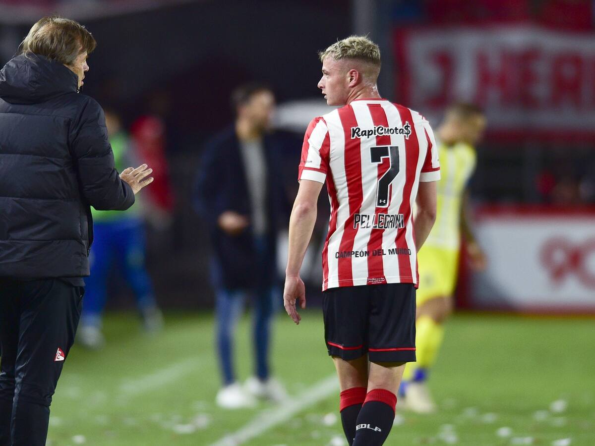 DT de Estudiantes previo al duelo frente a Everton: «Es un partido definitorio y no me da para pensar en lo que viene»