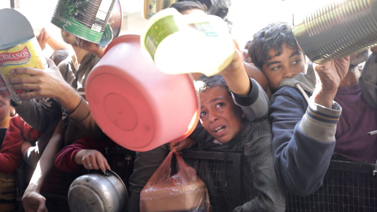 ONU alerta que Gaza está al borde de una hambruna en medio de los ataques de Israel