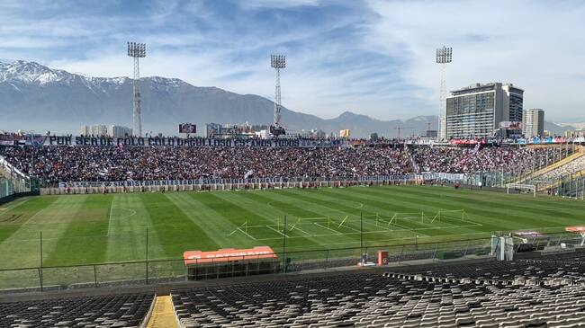 Ministerio de Salud recoge solicitud de clubes para aumentar aforo en los estadios y acude al consejo de expertos